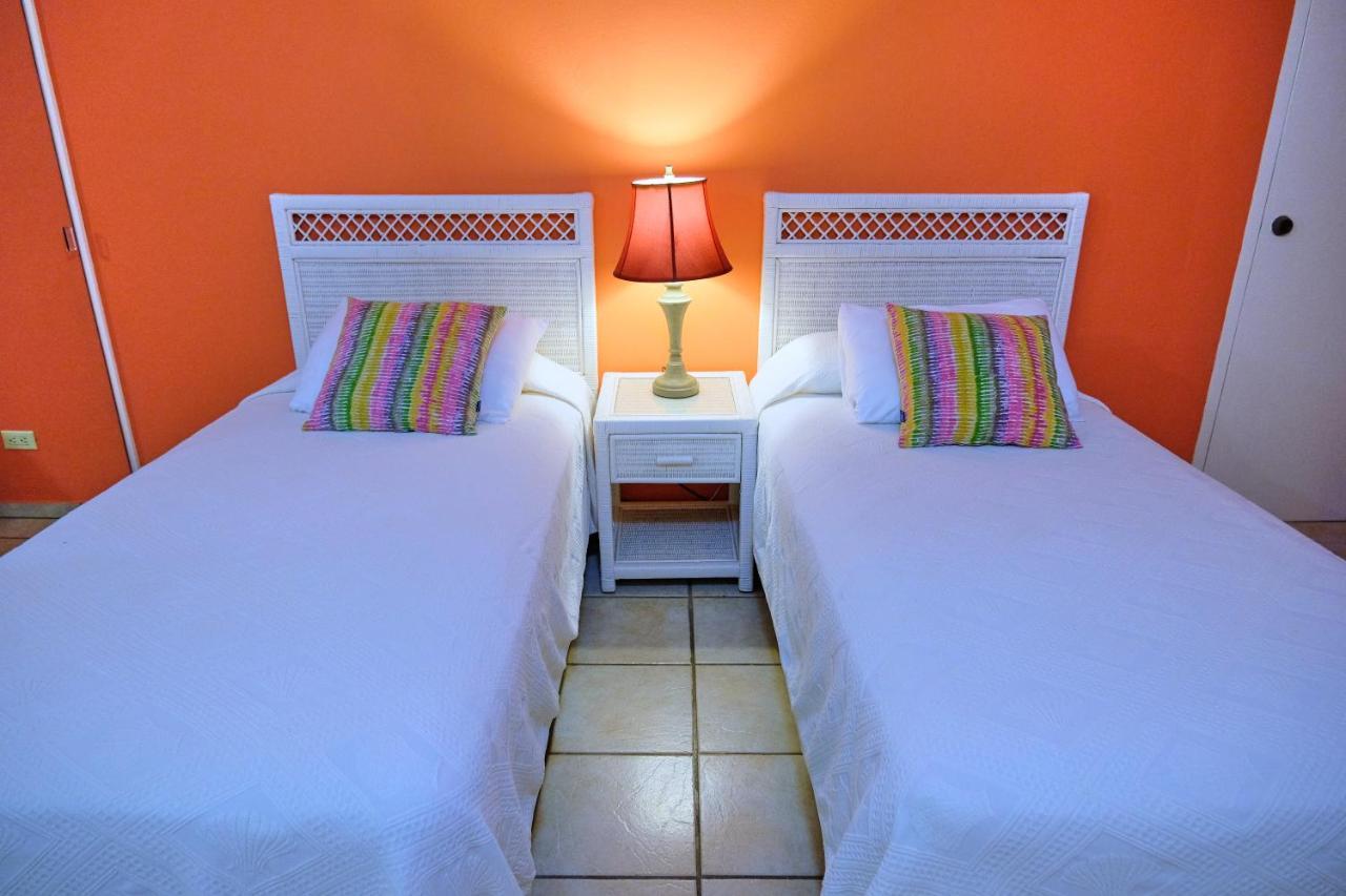 Aruba Quality Apartments & Suites Palm Beach Exterior photo