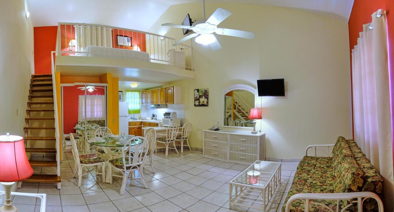 Aruba Quality Apartments & Suites Palm Beach Exterior photo