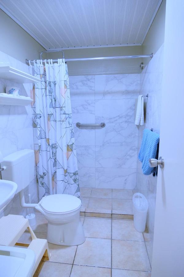 Aruba Quality Apartments & Suites Palm Beach Exterior photo