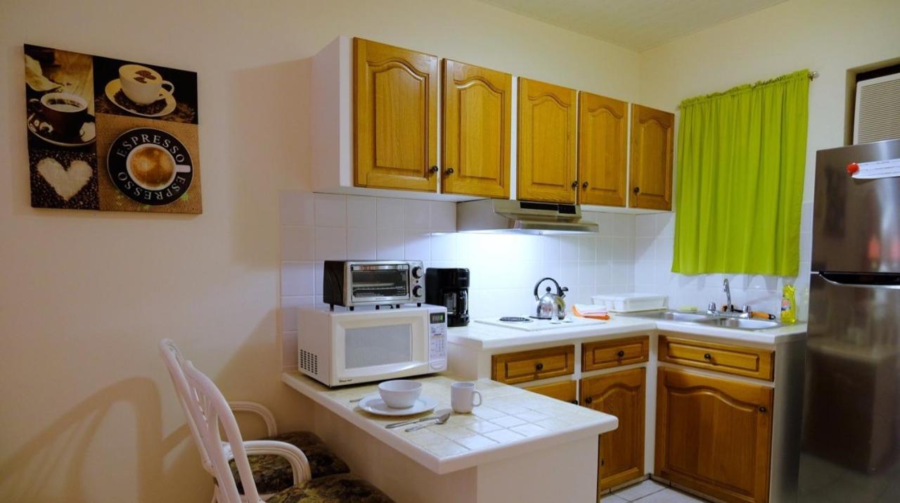 Aruba Quality Apartments & Suites Palm Beach Exterior photo